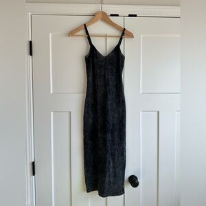 Lulus Black Midi Bodycon Dress